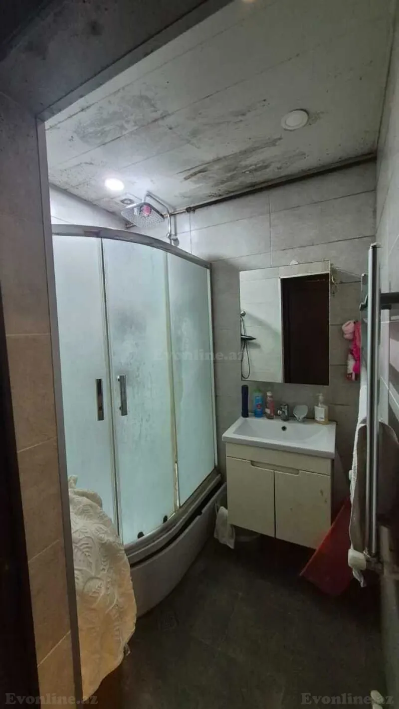 Satılır 3 otaqlı Mənzil Köhnə tikili 70 m² Nizami m. - şəkil 14