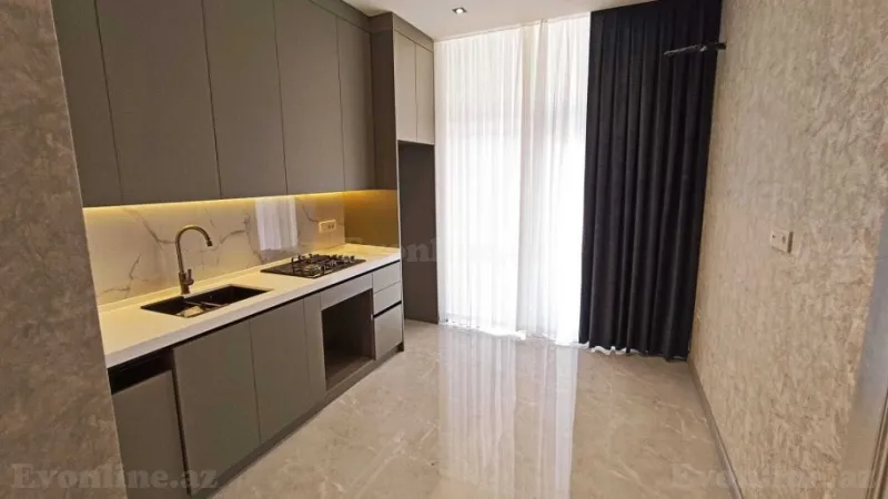 2 otaqlı Mənzil 78 m² 8-ci mikrorayon Satılır