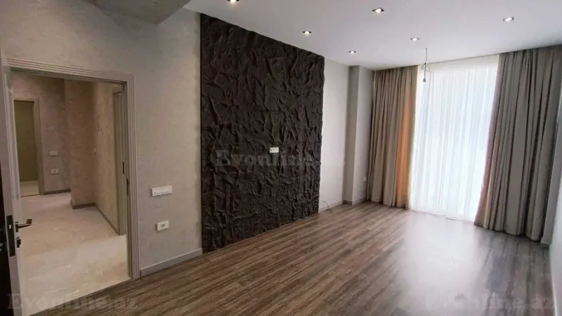 Satılır 2 otaqlı Mənzil Yeni tikili 78 m² 8-ci mikrorayon - şəkil 3
