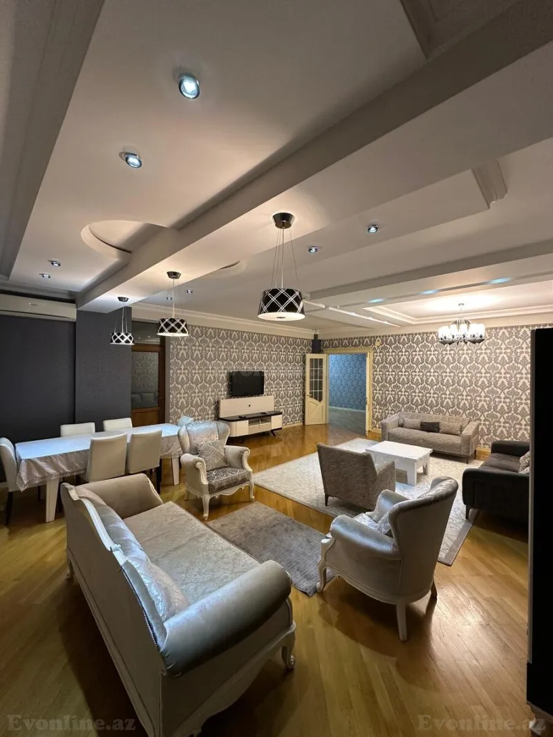 Kirayə verilir 4 otaqlı Mənzil Yeni tikili 195 m² 28 May m. - şəkil 6