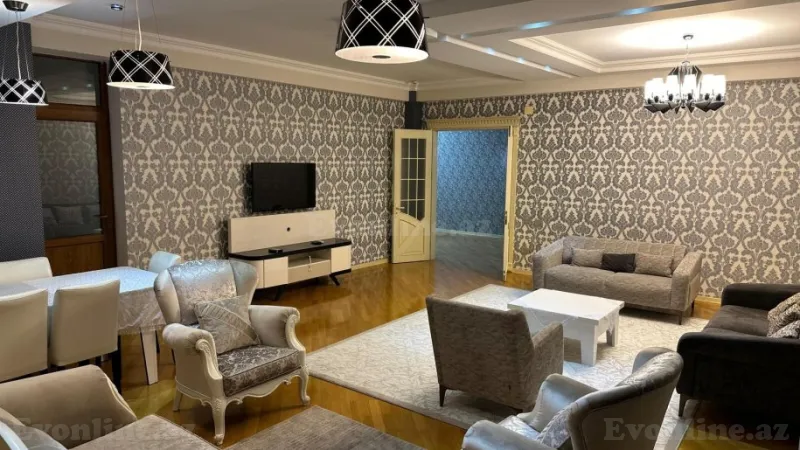 Kirayə verilir 4 otaqlı Mənzil Yeni tikili 195 m² 28 May m. - şəkil 8