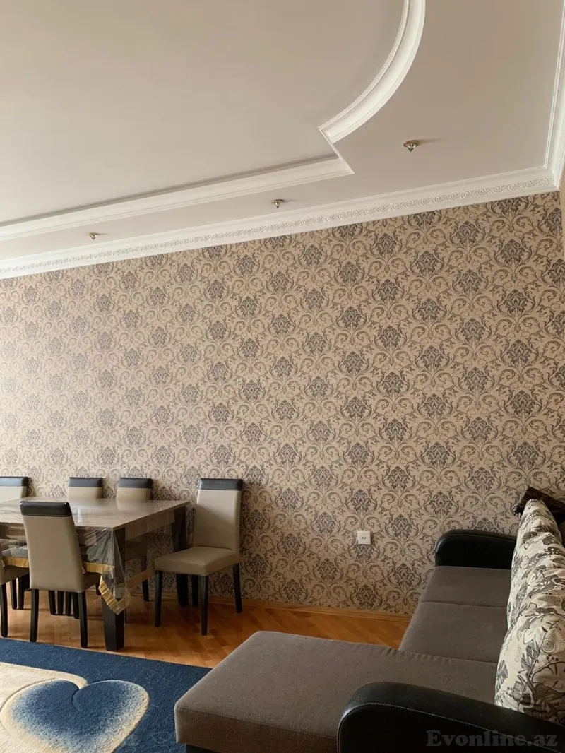 2 otaqlı Mənzil 96 m² 8-ci mikrorayon Satılır
