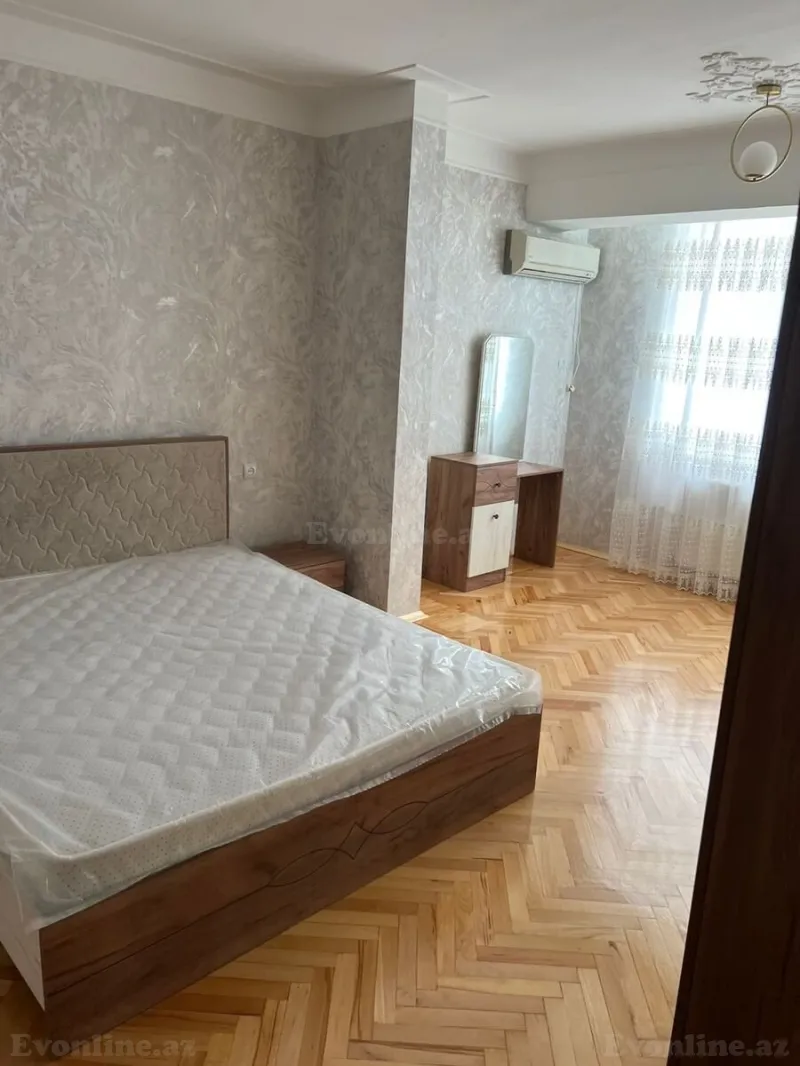 Satılır 3 otaqlı Mənzil Yeni tikili 75 m² Nizami m. - şəkil 2