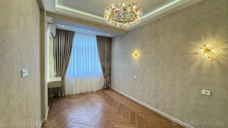 Satılır 3 otaqlı Mənzil Yeni tikili 130 m² 28 May m. - şəkil 4