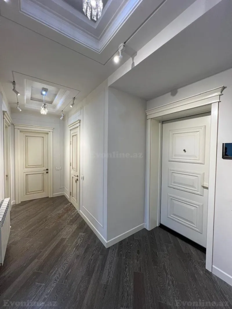 Satılır 3 otaqlı Mənzil Köhnə tikili 88 m² İnşaatçılar m. - şəkil 16