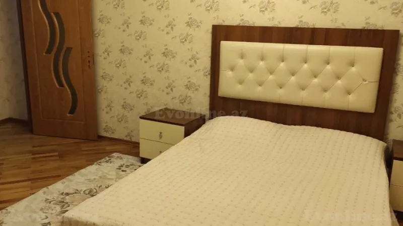 Kirayə verilir 3 otaqlı Mənzil Yeni tikili 130 m² İnşaatçılar m. - şəkil 9