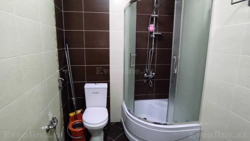 Kirayə verilir 3 otaqlı Mənzil Yeni tikili 130 m² İnşaatçılar m. - şəkil 12