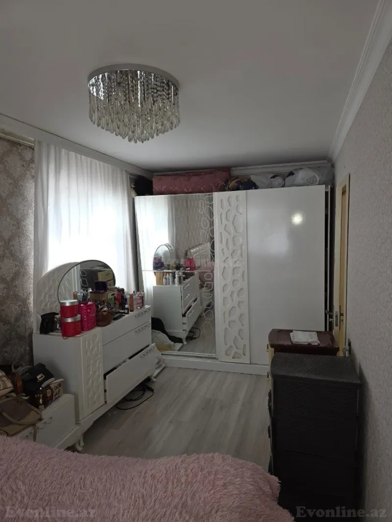 Kirayə verilir 2 otaqlı Mənzil Köhnə tikili 65 m² Nizami r. - şəkil 3