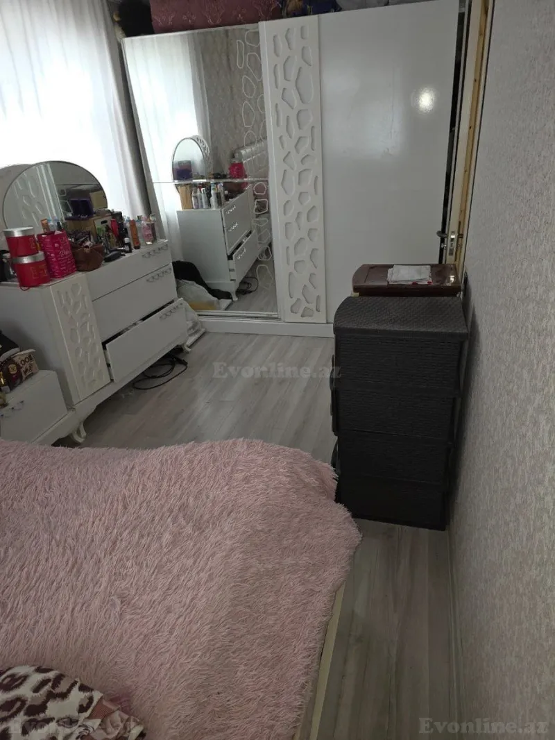 Kirayə verilir 2 otaqlı Mənzil Köhnə tikili 65 m² Nizami r. - şəkil 4