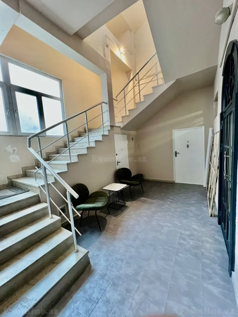 Kirayə verilir 3 otaqlı Mənzil Köhnə tikili 135 m² Sahil m. - şəkil 23