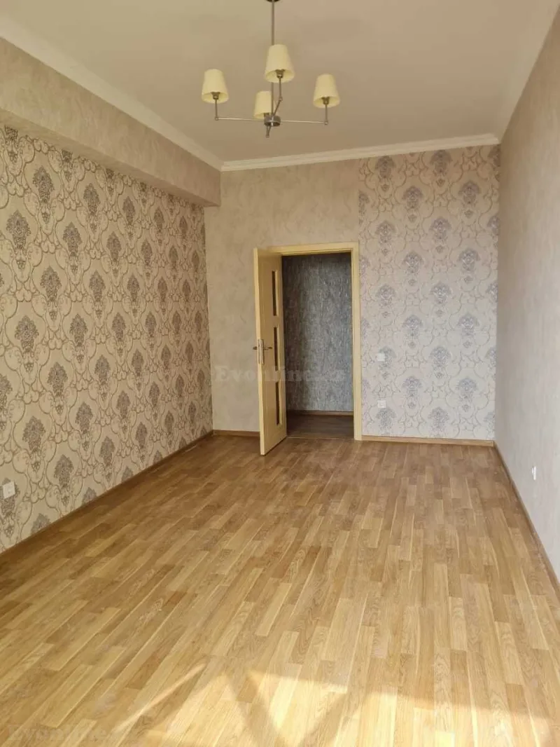 Kirayə verilir 3 otaqlı Mənzil Yeni tikili 130 m² Həzi Aslanov m. - şəkil 13