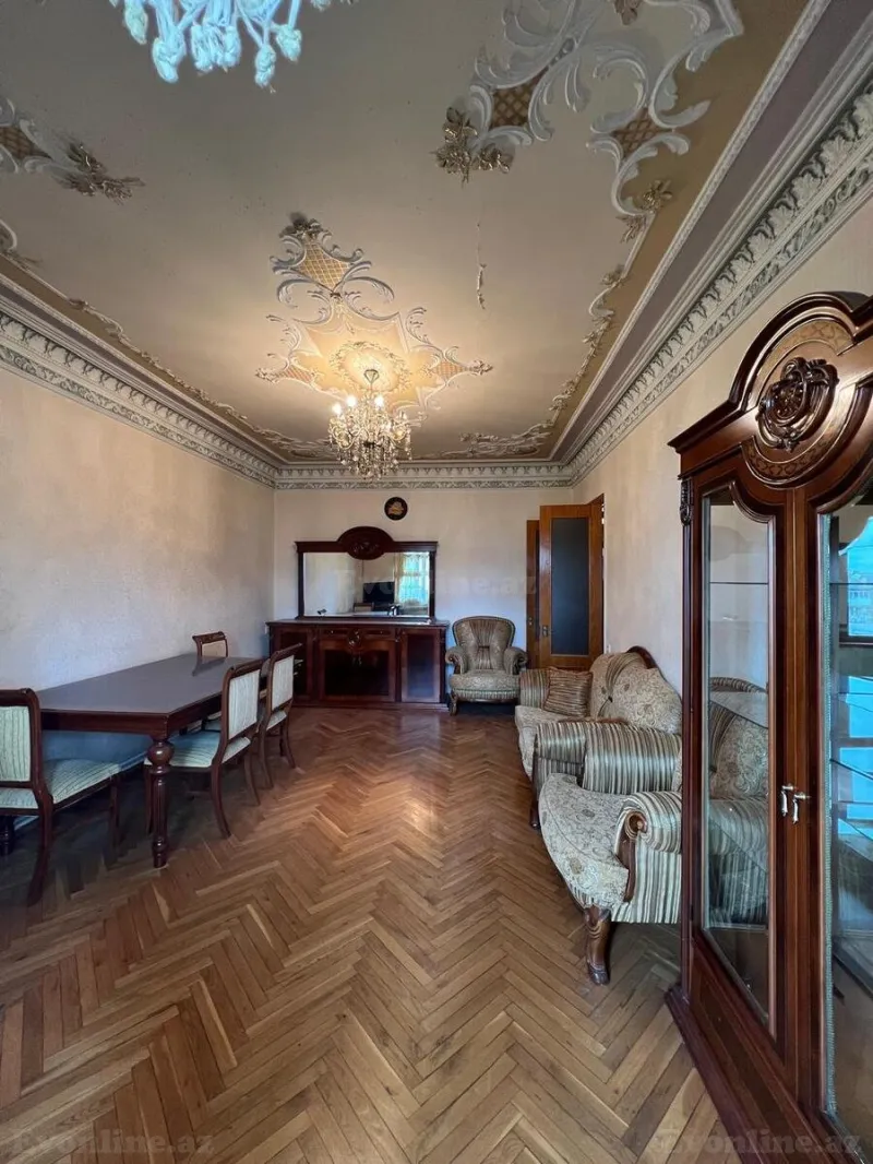Satılır 3 otaqlı Mənzil Köhnə tikili 90 m² Nəriman Nərimanov m. - şəkil 6