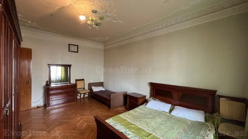 Satılır 3 otaqlı Mənzil Köhnə tikili 90 m² Nəriman Nərimanov m. - şəkil 9
