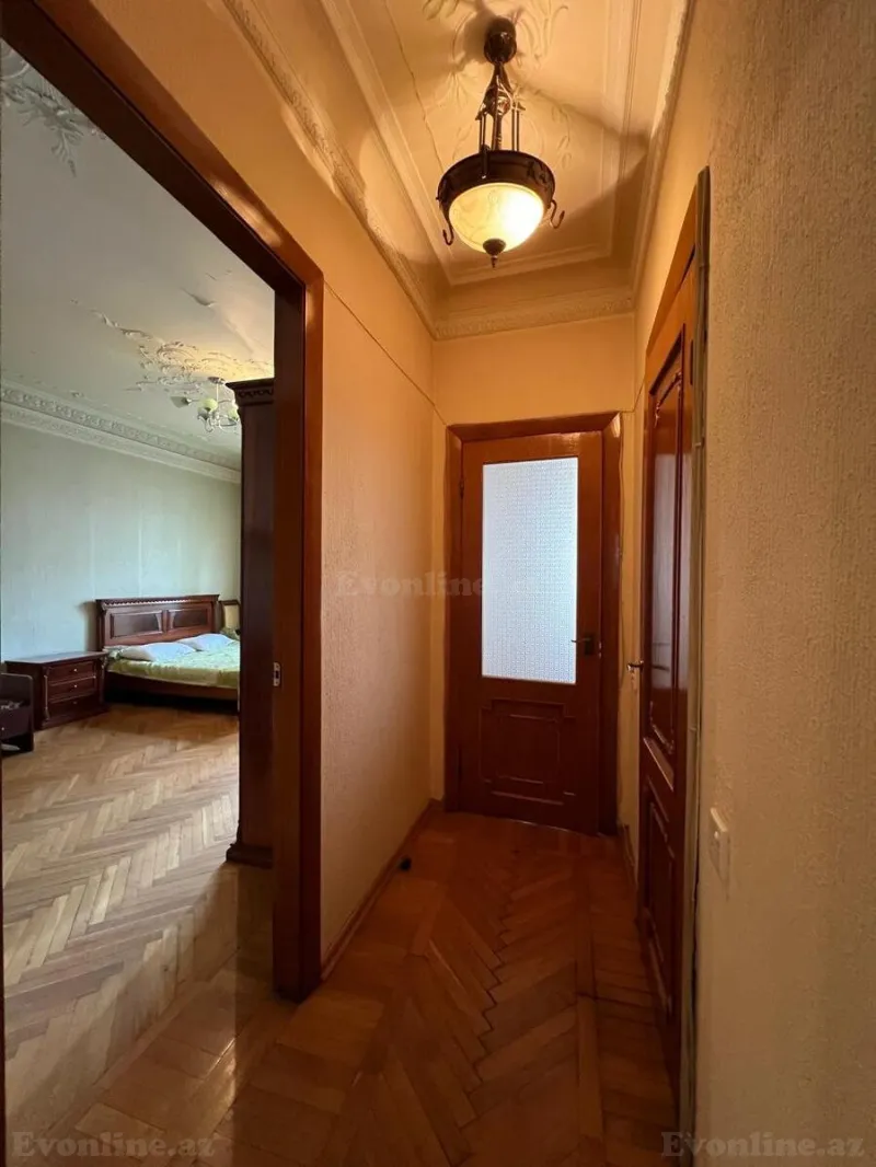 Satılır 3 otaqlı Mənzil Köhnə tikili 90 m² Nəriman Nərimanov m. - şəkil 12