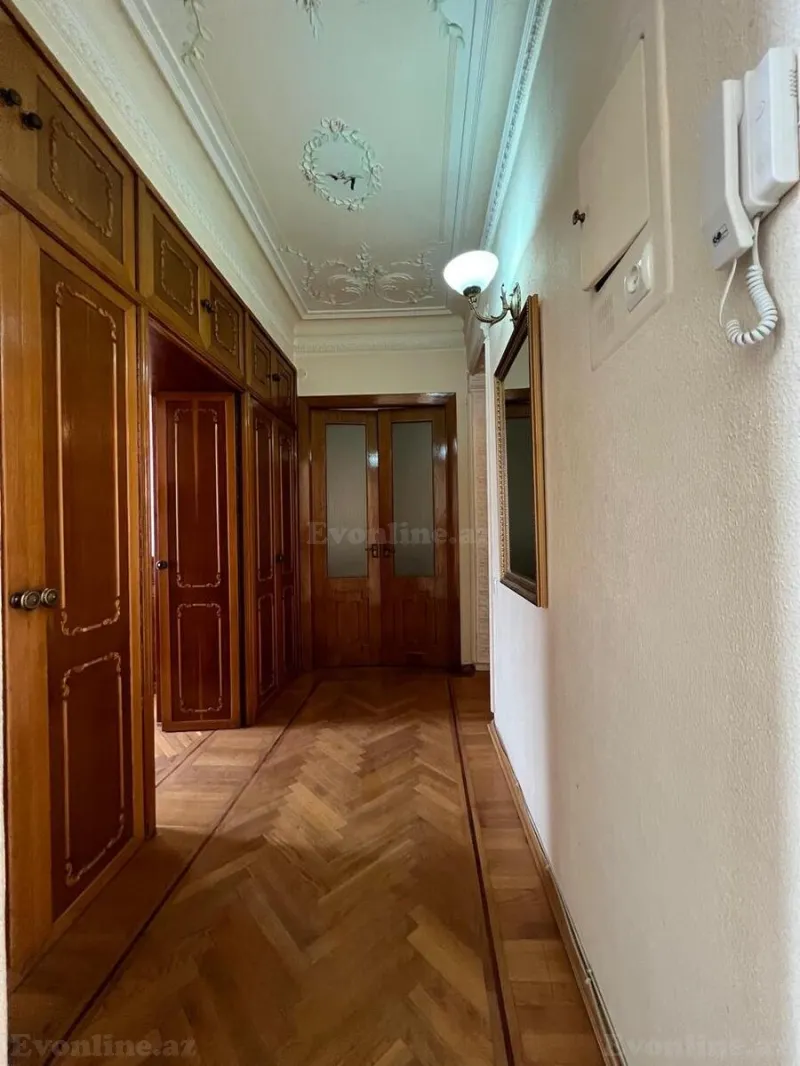 Satılır 3 otaqlı Mənzil Köhnə tikili 90 m² Nəriman Nərimanov m. - şəkil 20