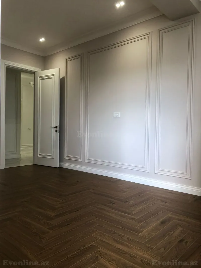 Satılır 4 otaqlı Mənzil Yeni tikili 140 m² 4-cü mikrorayon - şəkil 6