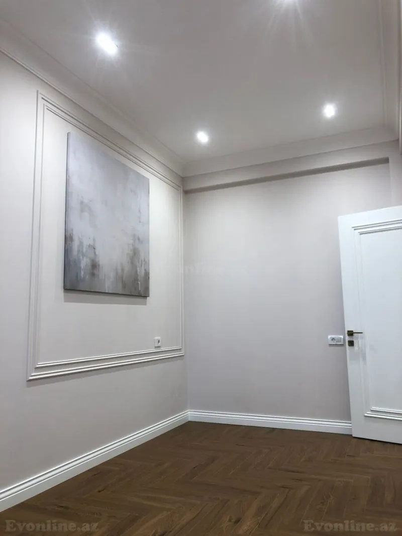 Satılır 4 otaqlı Mənzil Yeni tikili 140 m² 4-cü mikrorayon - şəkil 14