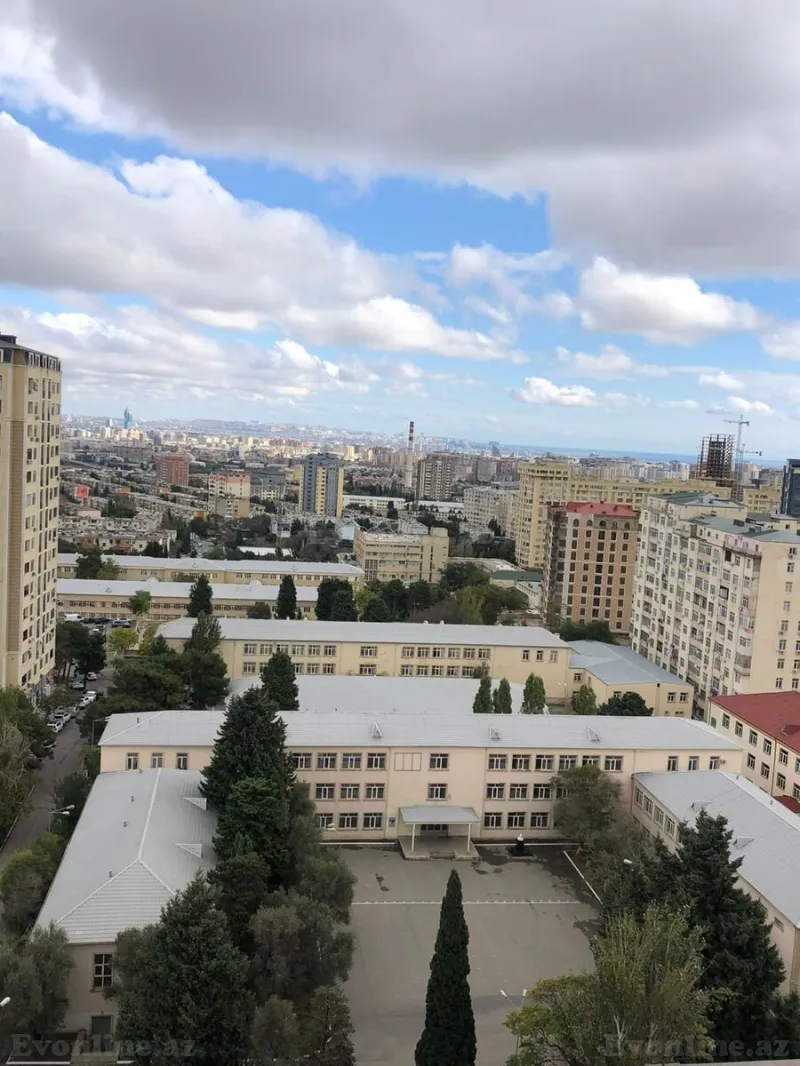 Satılır 4 otaqlı Mənzil Yeni tikili 140 m² 4-cü mikrorayon - şəkil 15