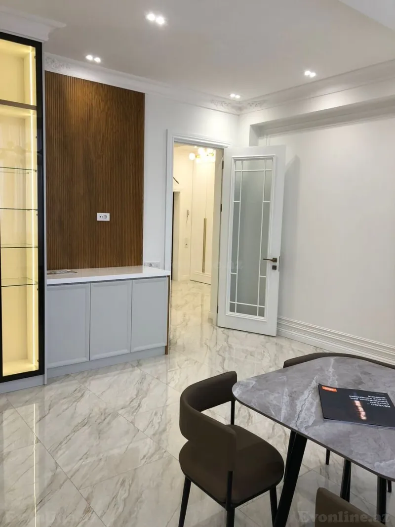 Satılır 4 otaqlı Mənzil Yeni tikili 140 m² 4-cü mikrorayon - şəkil 16
