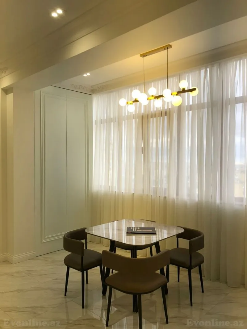 Satılır 4 otaqlı Mənzil Yeni tikili 140 m² 4-cü mikrorayon - şəkil 17