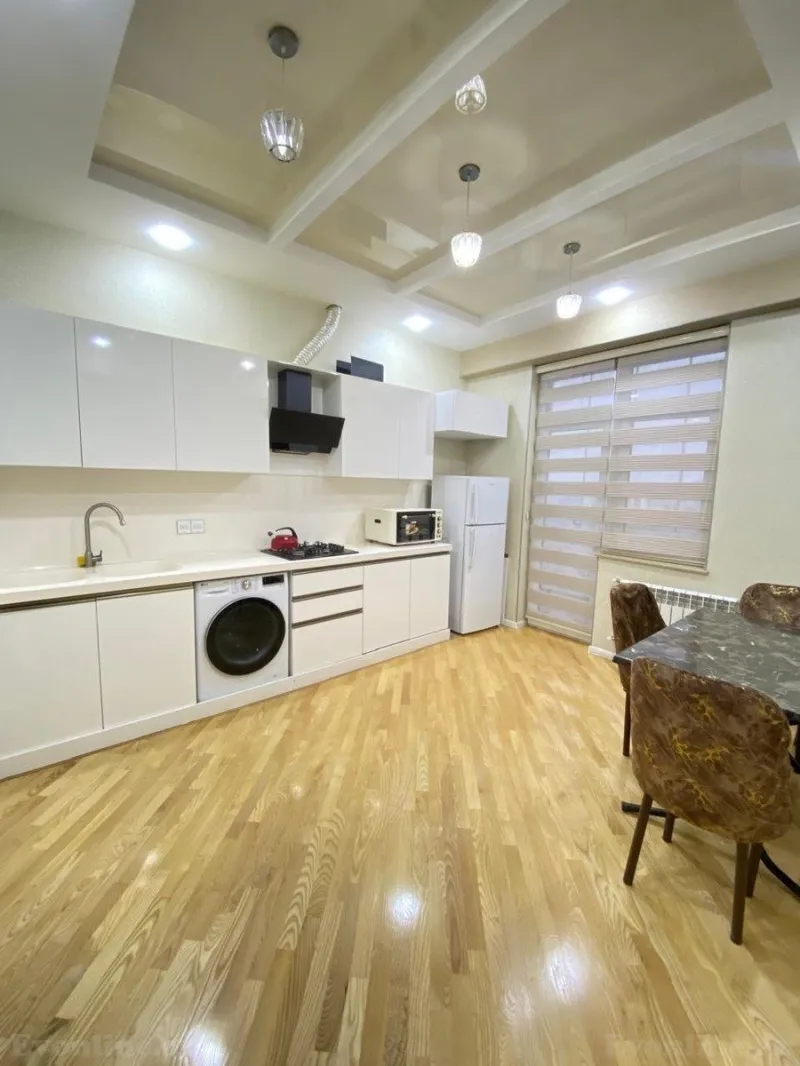 Kirayə verilir 3 otaqlı Mənzil Yeni tikili 160 m² 8-ci kilometr - şəkil 12