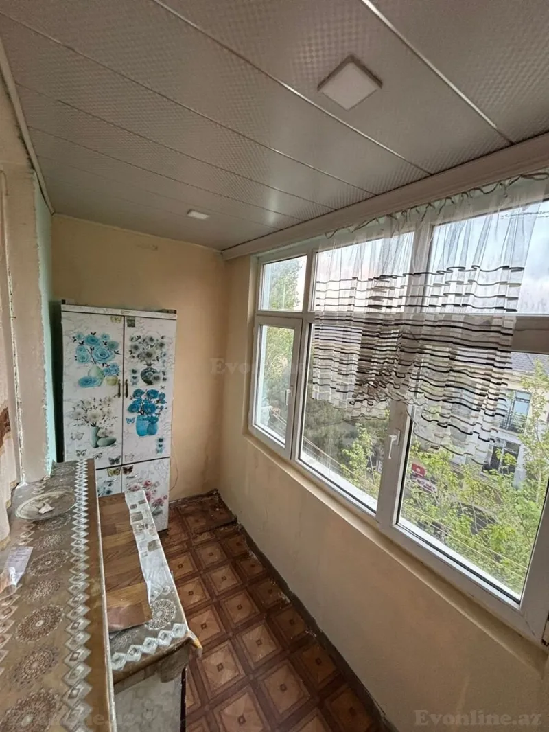 Satılır 2 otaqlı Mənzil Köhnə tikili 45 m² Nəsimi m. - şəkil 6