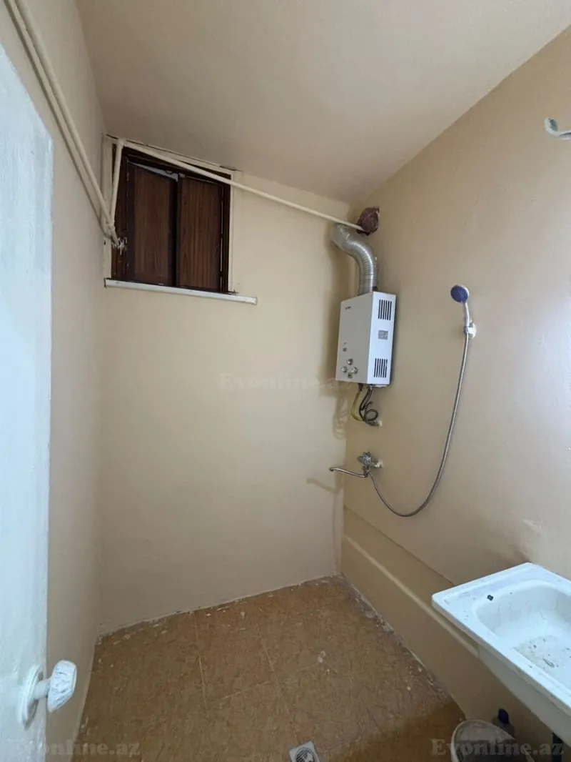 Satılır 2 otaqlı Mənzil Köhnə tikili 45 m² Nəsimi m. - şəkil 7