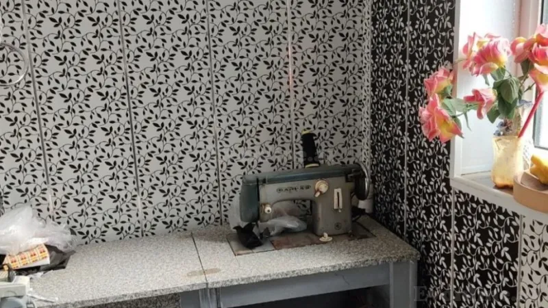 Satılır 2 otaqlı Mənzil Köhnə tikili 57 m² Abşeron r. - şəkil 3