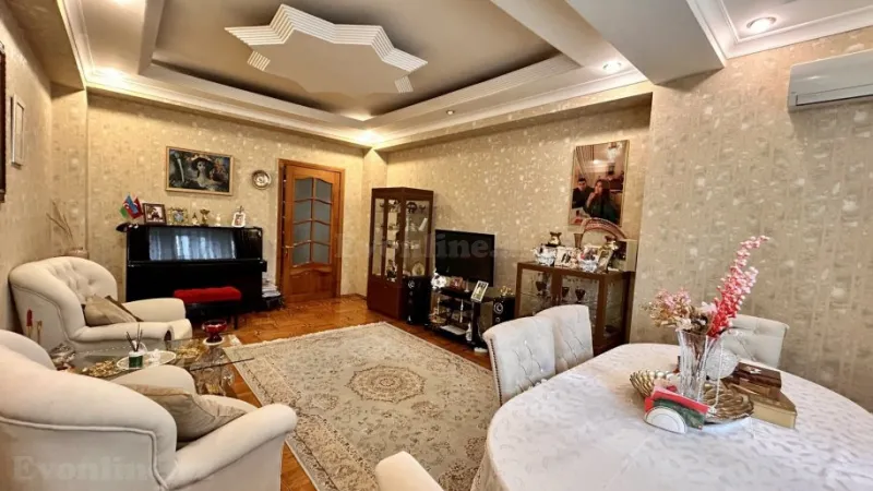 Satılır 3 otaqlı Mənzil Yeni tikili 137 m² 8 Noyabr m. - şəkil 2