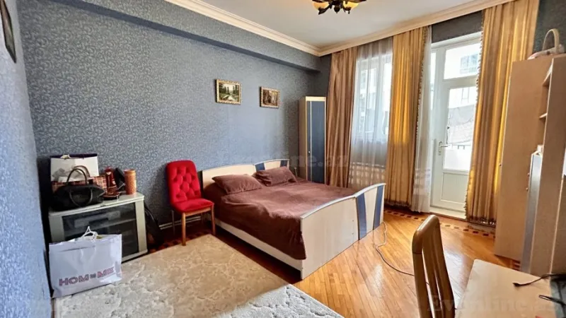 Satılır 3 otaqlı Mənzil Yeni tikili 137 m² 8 Noyabr m. - şəkil 4