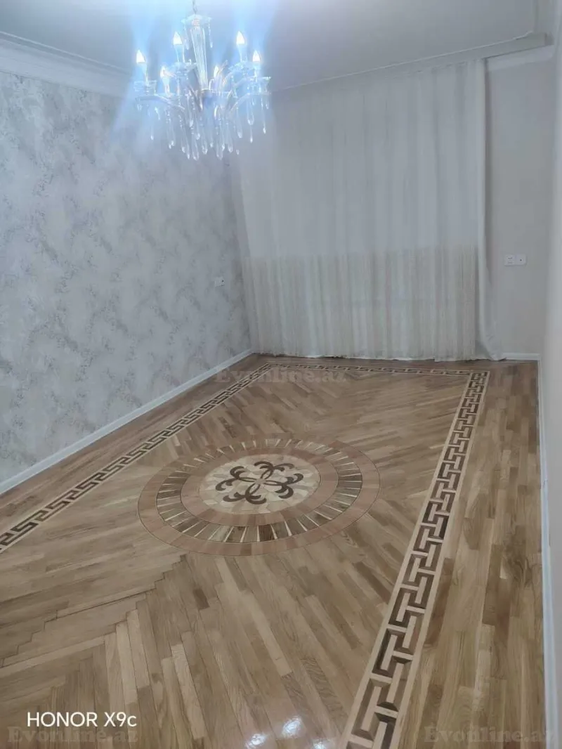3 otaqlı Mənzil 65 m² 9-cu mikrorayon Satılır