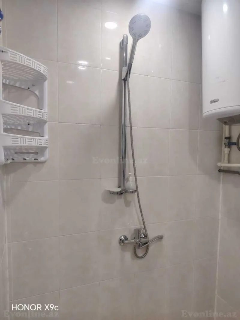 Satılır 3 otaqlı Mənzil Köhnə tikili 65 m² 9-cu mikrorayon - şəkil 8