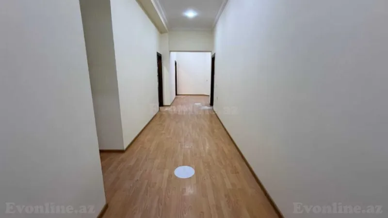 Kirayə verilir Ofis 223 m² 8 Noyabr m. - şəkil 3