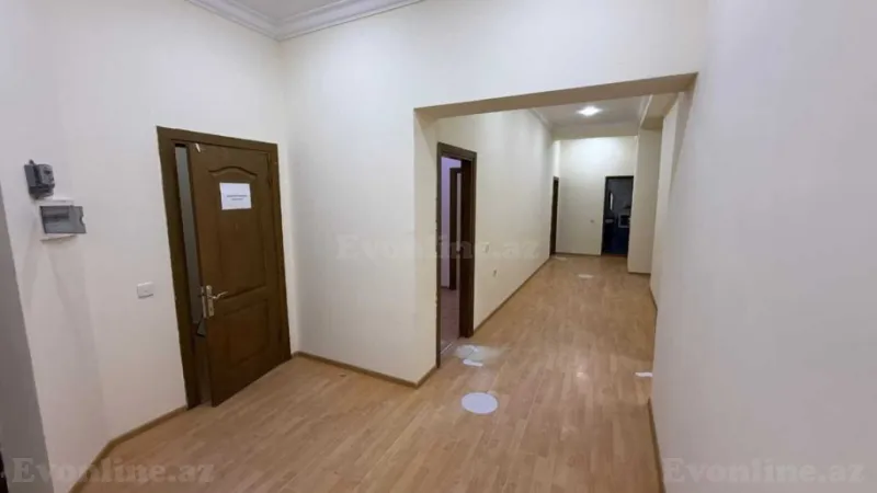 Kirayə verilir Ofis 223 m² 8 Noyabr m. - şəkil 18