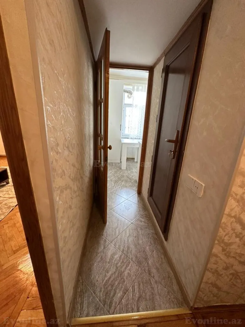 Kirayə verilir 2 otaqlı Mənzil Köhnə tikili 67 m² Nərimanov r. - şəkil 9