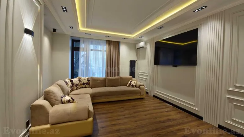 Satılır 4 otaqlı Mənzil Yeni tikili 140 m² 4-cü mikrorayon - şəkil 3
