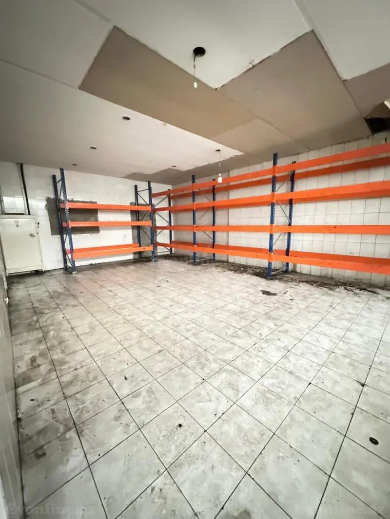 Kirayə verilir Obyekt 800 m² 8 Noyabr m. - şəkil 13
