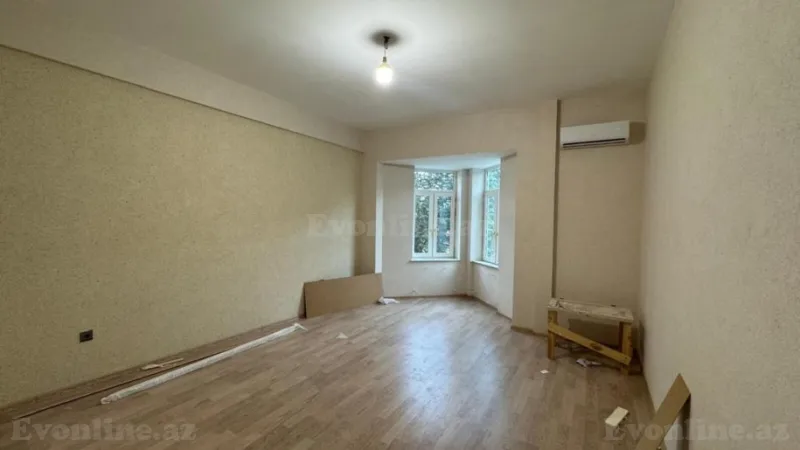 Satılır 3 otaqlı Mənzil Köhnə tikili 110 m² İçərişəhər m. - şəkil 5