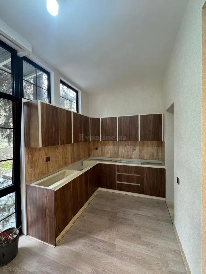 Satılır 3 otaqlı Mənzil Köhnə tikili 110 m² İçərişəhər m. - şəkil 11