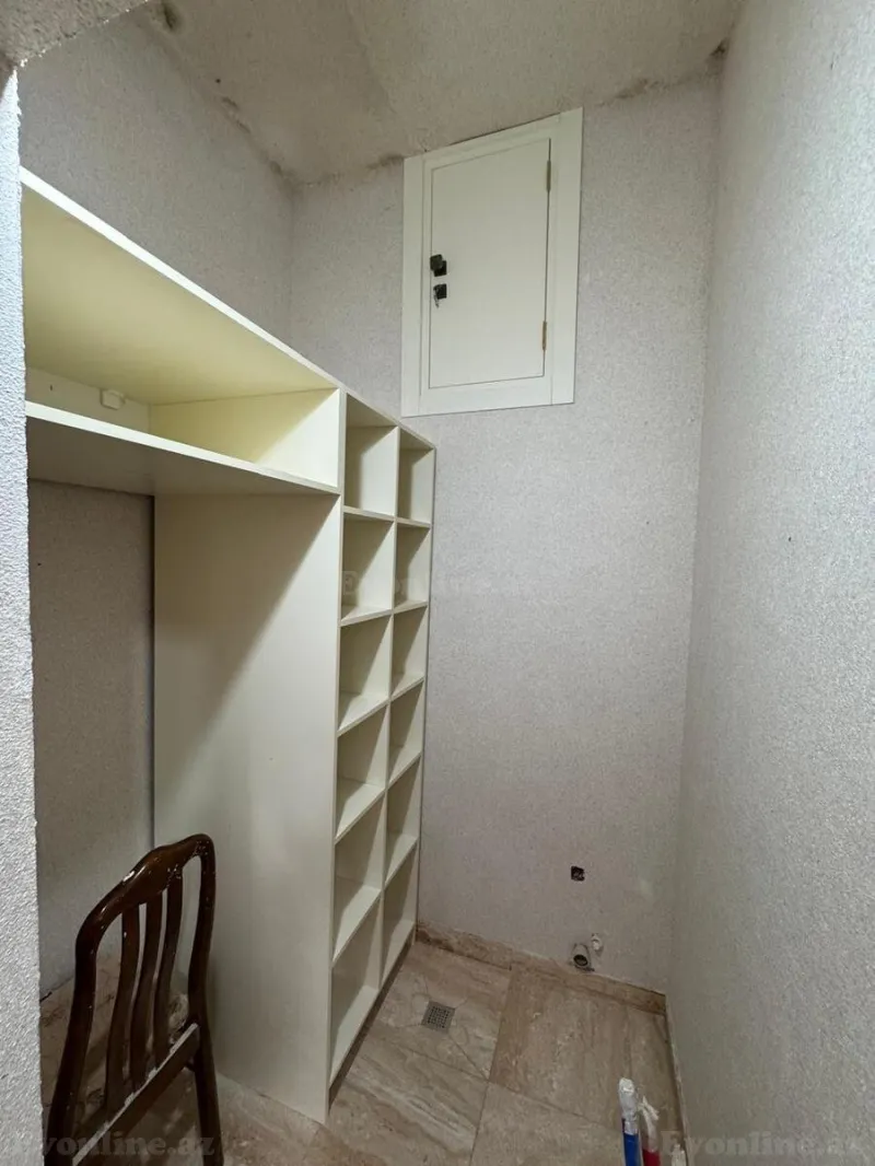 Satılır 3 otaqlı Mənzil Köhnə tikili 110 m² İçərişəhər m. - şəkil 12