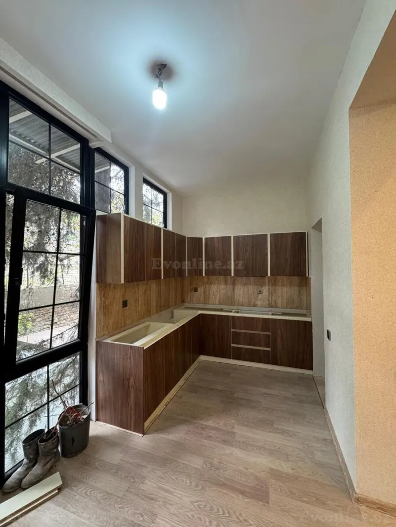Satılır 3 otaqlı Mənzil Köhnə tikili 110 m² İçərişəhər m. - şəkil 14