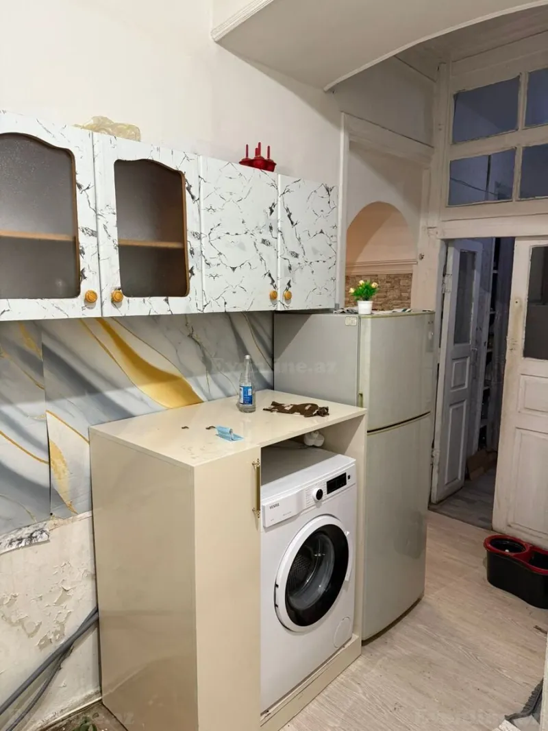 Kirayə verilir 3 otaqlı Mənzil Köhnə tikili 80 m² Nəsimi r. - şəkil 12