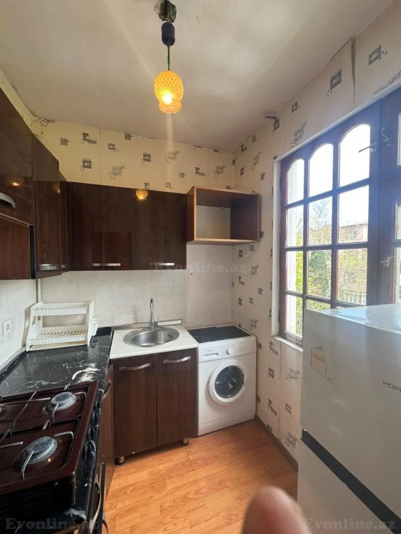 Satılır 1 otaqlı Mənzil Köhnə tikili 35 m² Memar Əcəmi m. - şəkil 5