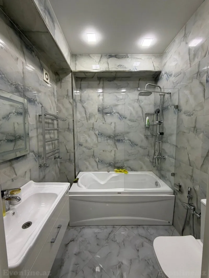 Kirayə verilir 3 otaqlı Mənzil Yeni tikili 120 m² İnşaatçılar m. - şəkil 10