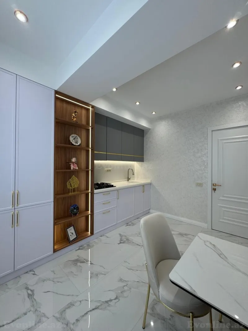 Satılır 4 otaqlı Mənzil Yeni tikili 110 m² 7-ci mikrorayon - şəkil 12
