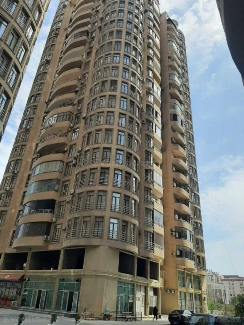 Satılır 3 otaqlı Mənzil Yeni tikili 160 m² Xətai m. - şəkil 8