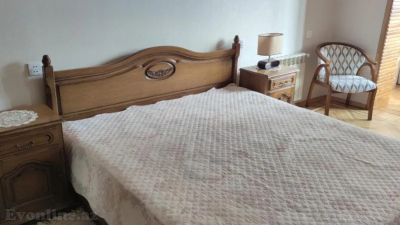 Kirayə verilir 2 otaqlı Mənzil Köhnə tikili 70 m² 28 May m. - şəkil 2