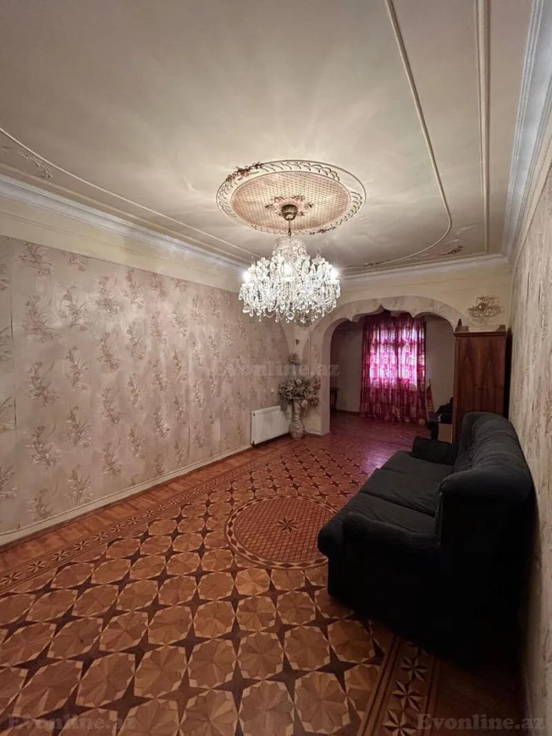 Satılır 5 otaqlı Mənzil Köhnə tikili 150 m² 8-ci mikrorayon - şəkil 19