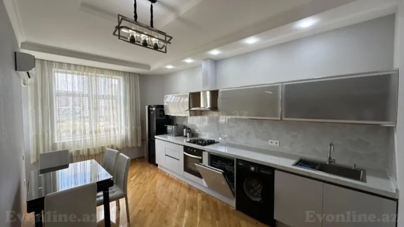 Kirayə verilir 3 otaqlı Mənzil Yeni tikili 190 m² Xətai m. - şəkil 5