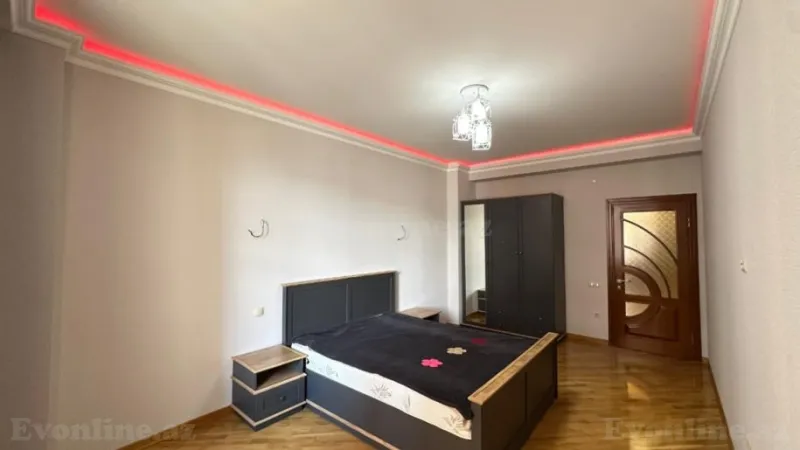 Kirayə verilir 3 otaqlı Mənzil Yeni tikili 190 m² Xətai m. - şəkil 6